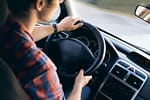 Noi reguli pentru șoferi: Minimum doi oameni într-o mașină și taxe zilnice. Peste 1,1 milioane de români sunt vizați de propuneri