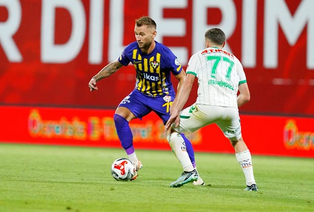 Cum s-a încheiat duelul echipelor lui Drăguș și Ștefănescu din Turcia
