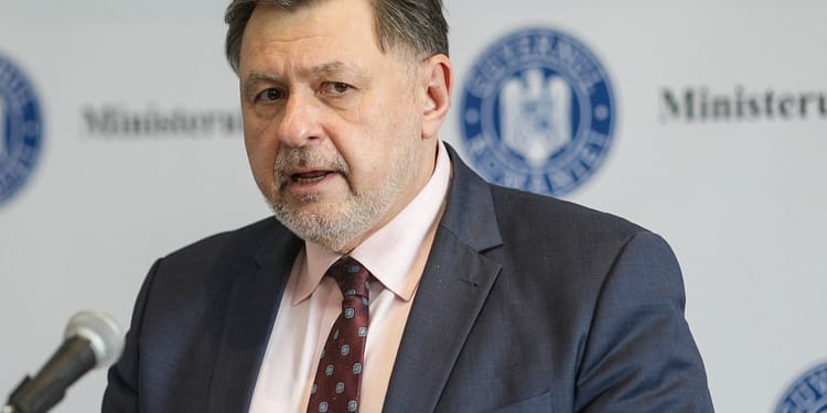 Ce e mai dăunător pentru sănătate: zahărul sau alcoolul? Cum răspunde ministrul Sănătăţii