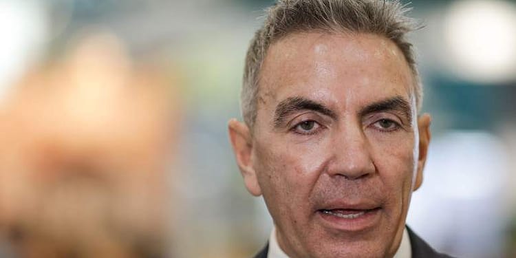 Mii de români revoltați că Anastasiu nu le-a dat și lor șpagă