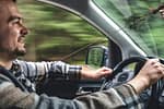 Nou record! Un ţânţar din Deltă a reuşit să ciupească un om prin tricou, geacă şi maşină