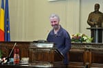 Nea Costel critică risipa de la Apele Române: Banii ăia puteau merge la Ţuicile Române!