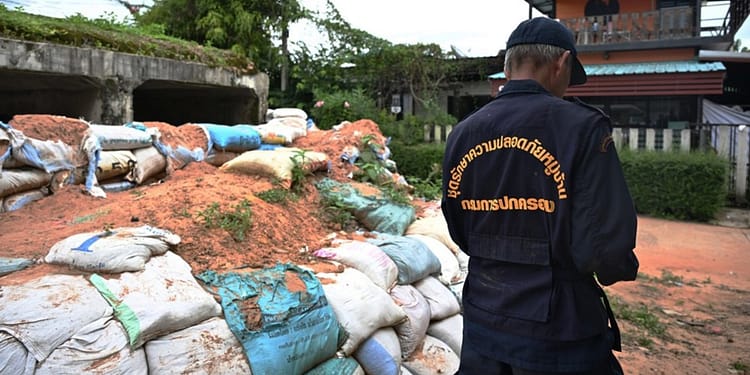 Conflictul reaprins între Thailanda și Cambodgia pune față în față doi adversari inegali. Cât de puternice sunt armatele lor