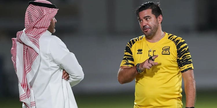 Cosmin Contra, gata de o nouă aventură în Golf! Antrenorul confirmă negocierile avansate: „Sunt șanse să se facă”