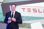 Acțiunile Tesla, scădere majoră pe fondul scandalului dintre Trump și Musk