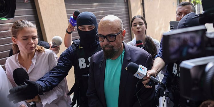 Percheziții DNA acasă la Cristian Popescu Piedone. Ce suspectează procurorii | SURSE