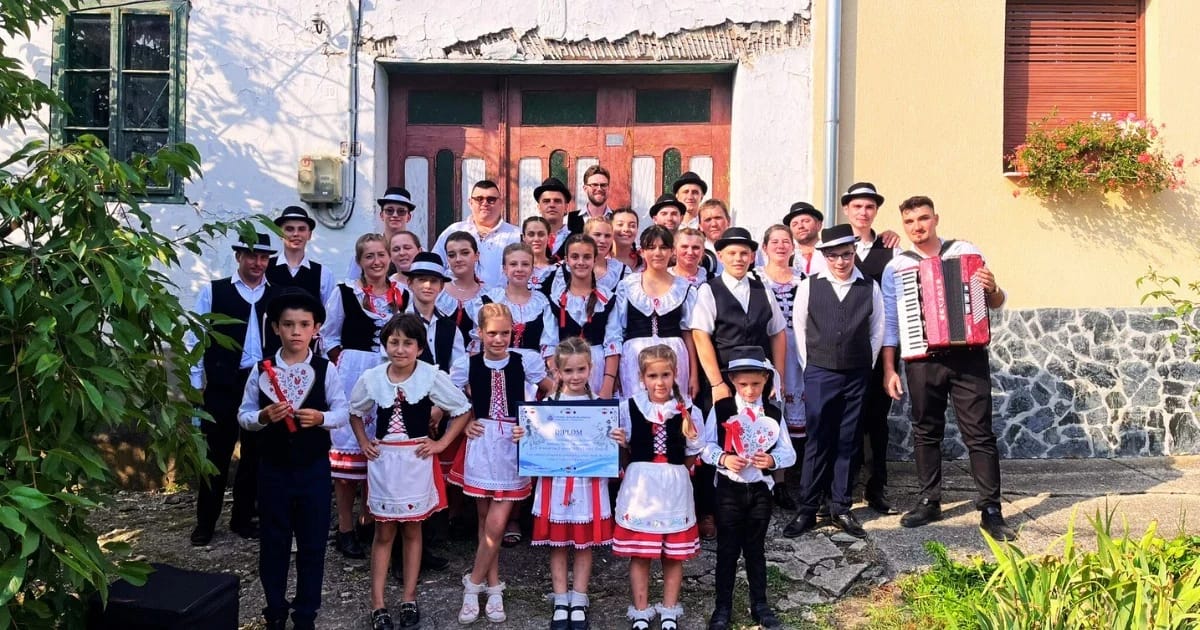 Port tradițional al cehilor. Sursa: Eibenthal - Forumul Cehilor din România