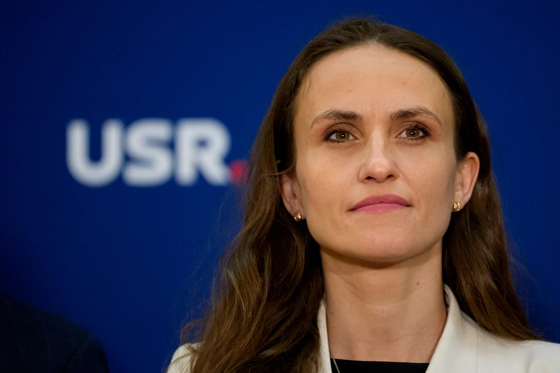 Oana Țoiu, ministru de Externe FOTO Mediafax 