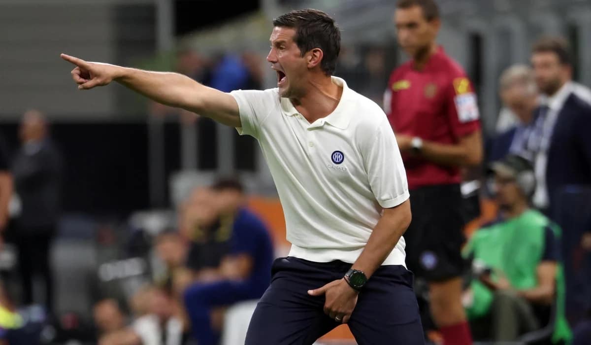 Cristi Chivu arată drumul echipei sale