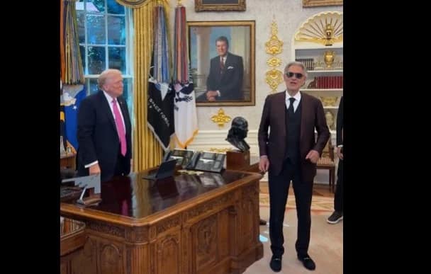 Andrea Bocelli i-a cântat lui Trump „Time to Say Goodbye FOTO: X /Margo Martin