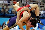 Luptătorii din Rusia şi Belarus vor concura sub drapelul UWW, anunţă forul mondial