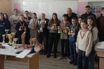 „Fenomenul Oneaga”. Cum au ajuns un învățător și elevii săi de la capătul României să câștige zeci de titluri naționale
