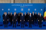 Ce șanse sunt ca Guvernul Ciolacu 2 să fie dat jos. „În acel moment, România este în pragul falimentului”| ANALIZǍ