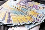 Numărul beneficiarilor de pensii de serviciu în scădere ușoară în martie 2025