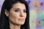 Portret de candidat. Cine este Lavinia Șandru, fosta jurnalistă care vrea să fie președinte