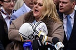 Șoșoacă îl desființează pe Simion: „Mai multe șanse am eu să fiu 90-60-90, decât să ajungă el președinte”