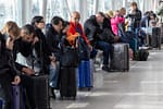 Cel mai aglomerat aeroport din Europa, închis toată ziua de vineri din cauza unui incendiu / Efect în cascadă pentru companiile aeriene din toată lumea: „Vor fi câteva zile haotice”