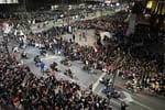 VIDEO Nebunie în Serbia: Protestatarii acuză că au fost atacați cu un tun sonic. Oamenii au mari probleme de sănătate