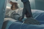 De ce se întorc unii oameni din moarte. Explicația părintelui Luca / video