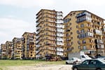 Bloc ingenios în Militari Residence. Are 2 etaje și 36 de mansarde!