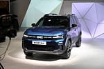 Motorul hibrid de pe Dacia Bigster ajunge pe două modele Renault, dar cu o modificare. Prețurile în România sunt mai mici decât la Dacia