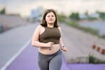 Știați? Dacă chiar vrei să slăbești, trebuie să faci 10.000 de pași pe oră, nu pe zi