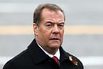 Dmitri Medvedev acuză implicarea Băncii Mondiale și a FMI în finanțarea conflictului din Ucraina. „Nici Uniunea Europeană n-are voie să finanțeze”