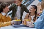 Abilităţi pe care europenii le dobândesc în adolescenţă şi americanii abia la maturitate