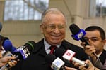 Ultimele informații despre starea de sănătate a lui Ion Iliescu: „Se impune menținerea internării la terapie intensivă”