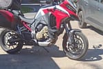 Un motociclist a fost omorât de urs pe Transfăgărășan