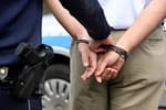 Bărbat arestat în India pentru că avea o „ambasadă falsă”. „Țările” pe care pretindea că le reprezintă