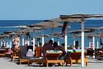 Litoralul își cheamă turiștii înapoi. Reduceri la „all inclusive” în plin sezon. Cu cine concurează Riviera Românească la prețuri