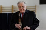 DOCUMENT. Ion Iliescu, inclus pe o listă neagră într-un act oficial asumat de Administrația Prezidențială: „Nu și-a renegat niciodată convingerile marxiste”