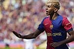 Două staruri de la PSG și de la Barcelona își dispută Balonul de Aur în 2025