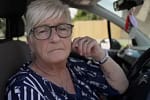 Un român și-a uitat soacra în mașină când s-a dus în Lidl și aia a făcut spume la gură