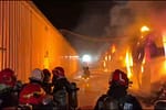 Incendiul uriaş de la Dragonul Roşu a distrus marfă în valoare de aproape 30 de lei