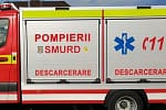 UPDATE Accident grav la ieșirea din Sibiu: pompierii intervin pentru descarcerarea unei persoane