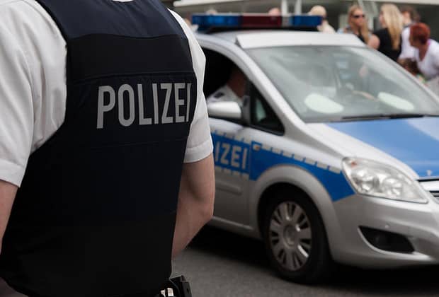 Un adolescent rus, arestat pentru planificarea unui atac la Berlin