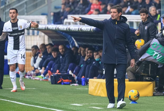 Cristian Chivu debutează ACUM ca antrenor în Serie A, în Parma -0. Bonny transformă cu precizie o lovitură de la 11 metri