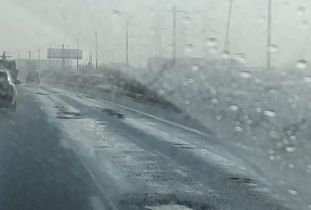 Capcanele de pe Autostrada 1 București-Pitești. Prima bandă, plină de cratere. CNAIR știe vinovații