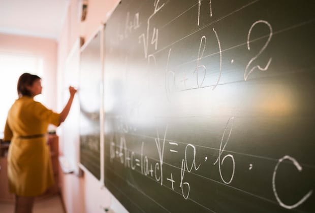 Ce se întâmplă cu salariile profesorilor din învățământul primar? ICCJ, hotărâre de ultim moment