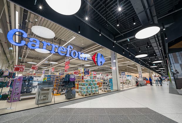 Carrefour anunță o schimbare importantă, care va fi vizibilă în următoarele săptămâni, începând cu magazinele din Franța