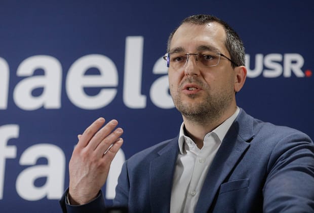 Vlad Voiculescu, reales la șefia USR București / Cine face parte din echipa de conducere