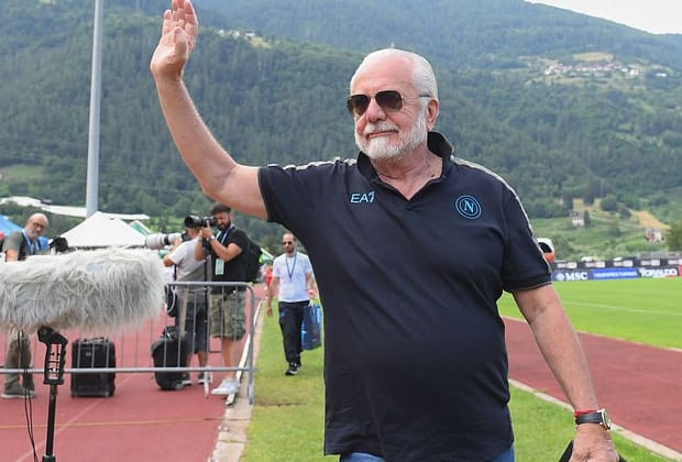 De Laurentiis vinde „formația secundă a lui Napoli” unui fond de investiții american!