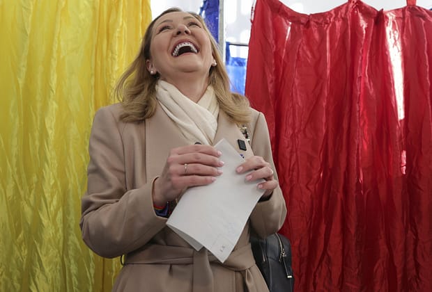Lovitură pentru USR: Situație fără precedent. Trebuie să renunțe imediat la Nicușor Dan/ Mesajul fulminant al Vioricăi Dăncilă