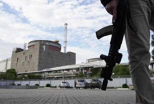 Trump vrea centralele nucleare ale Ucrainei, adică 4% din PIB. Publicație americană: Energoatom ″ascunde″ profit. Compania de stat neagă. Pagubă în România