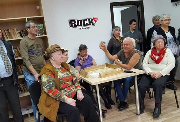 Îmbătrânire drastică a populației. În 20 de ani, 90% din români vor asculta Rock FM