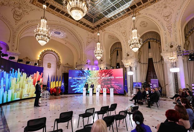 Care sunt candidații „sistemului”. Lasconi: „Ei sunt aici”. Antonescu l-a numit pe unul singur