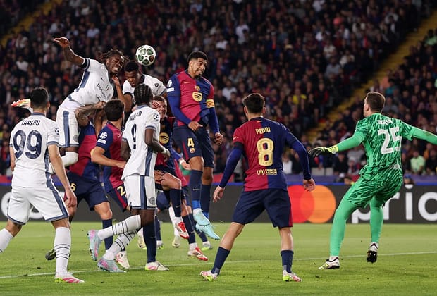 Pe cine a desemnat UEFA omul meciului în thriller-ul Barcelona -3