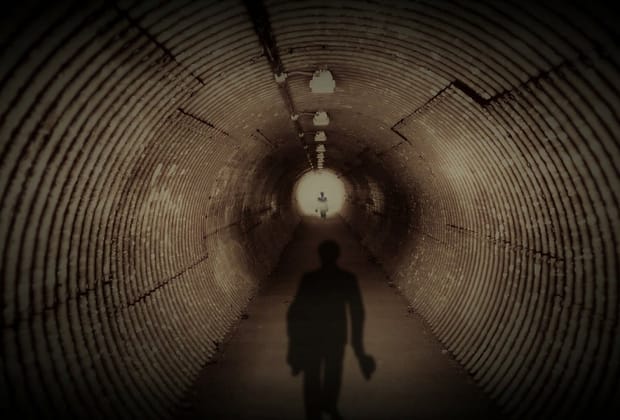 Un proxenet român, arestat în SUA după ce a răpit o fată de 16 ani. O ținea ascunsă în casa lui din decembrie 2024